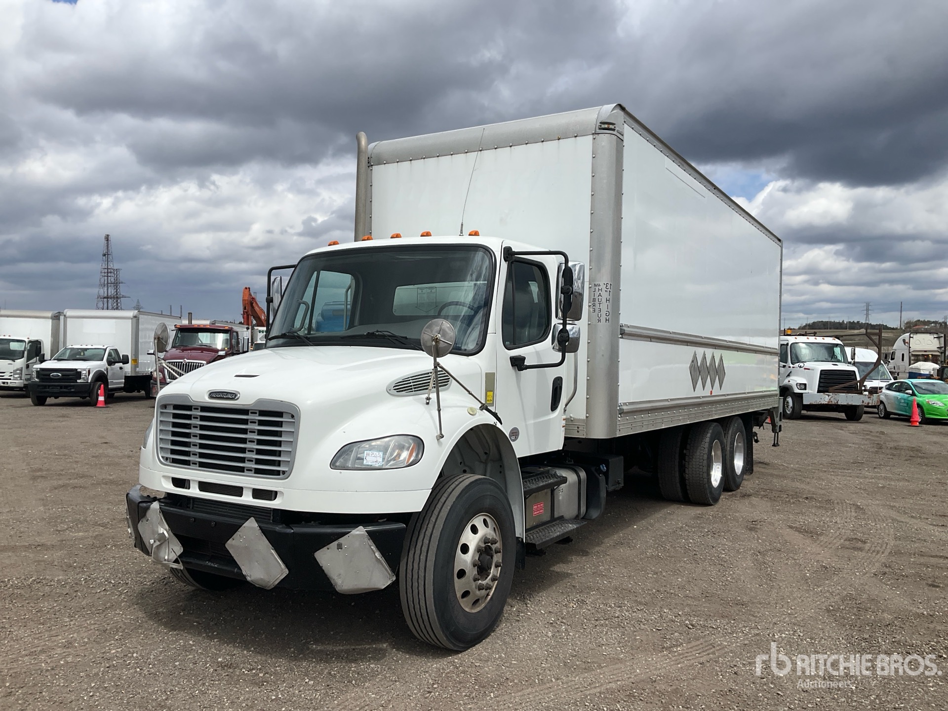 Photo of a 2020 Freightliner M2 106
