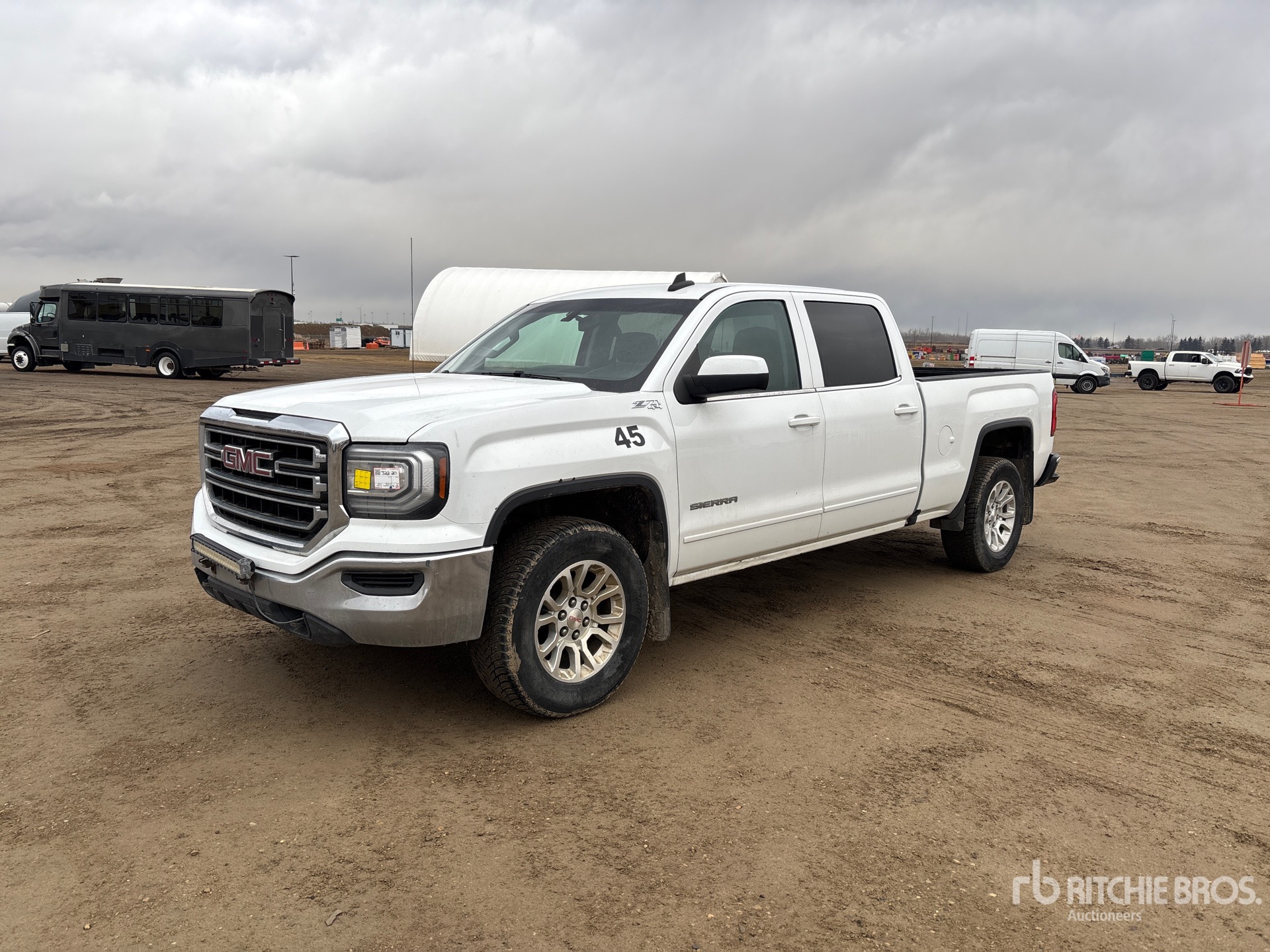 General Appearance with Picture, Left Front Corner