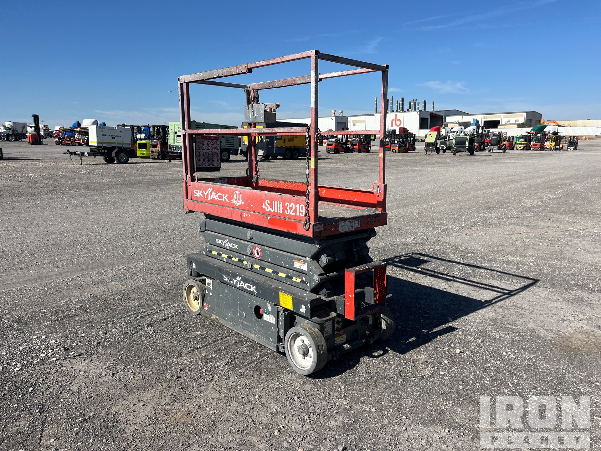 General Appearance - Scissor Lift* with Bild, Ecke hinten links