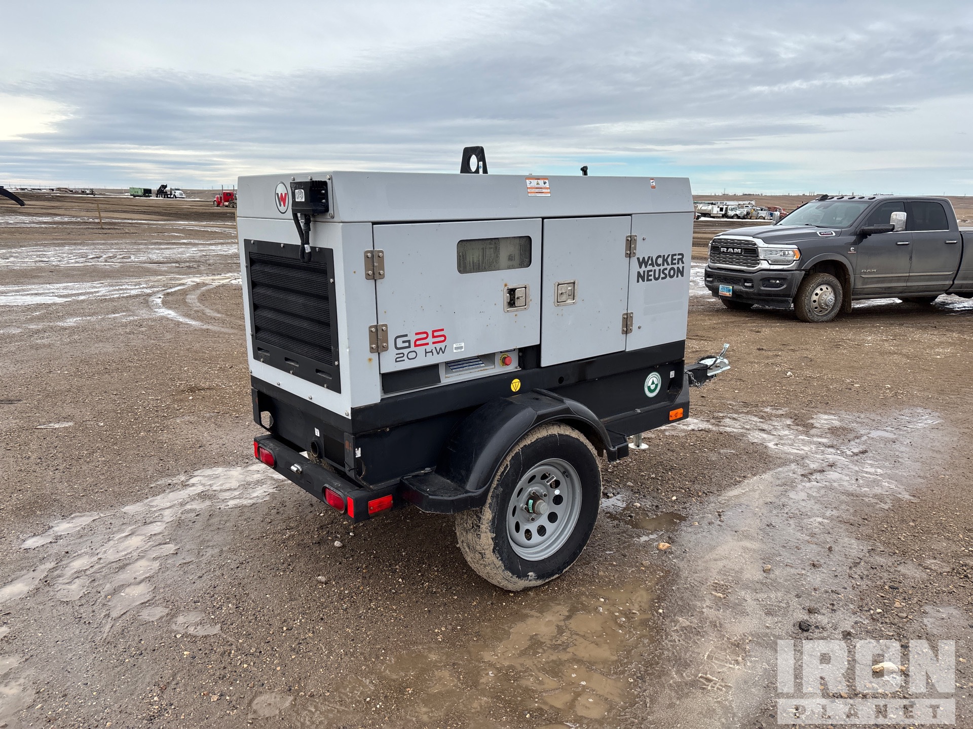 General Appearance with Picture, Right Rear Corner