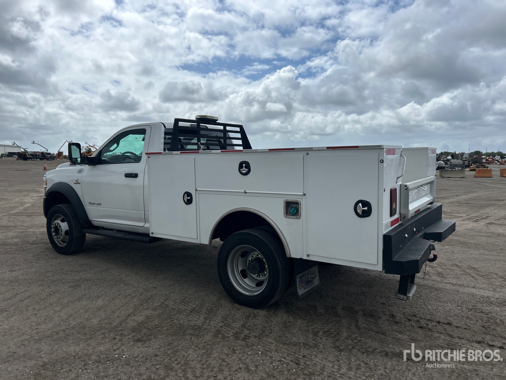 General Appearance with Picture, Left Rear Corner