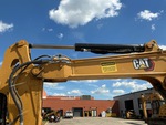 Hydraulics with Stick Cylinder