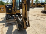 Hydraulics with Bucket Cylinder