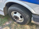 Underbody with Right Steer Tire