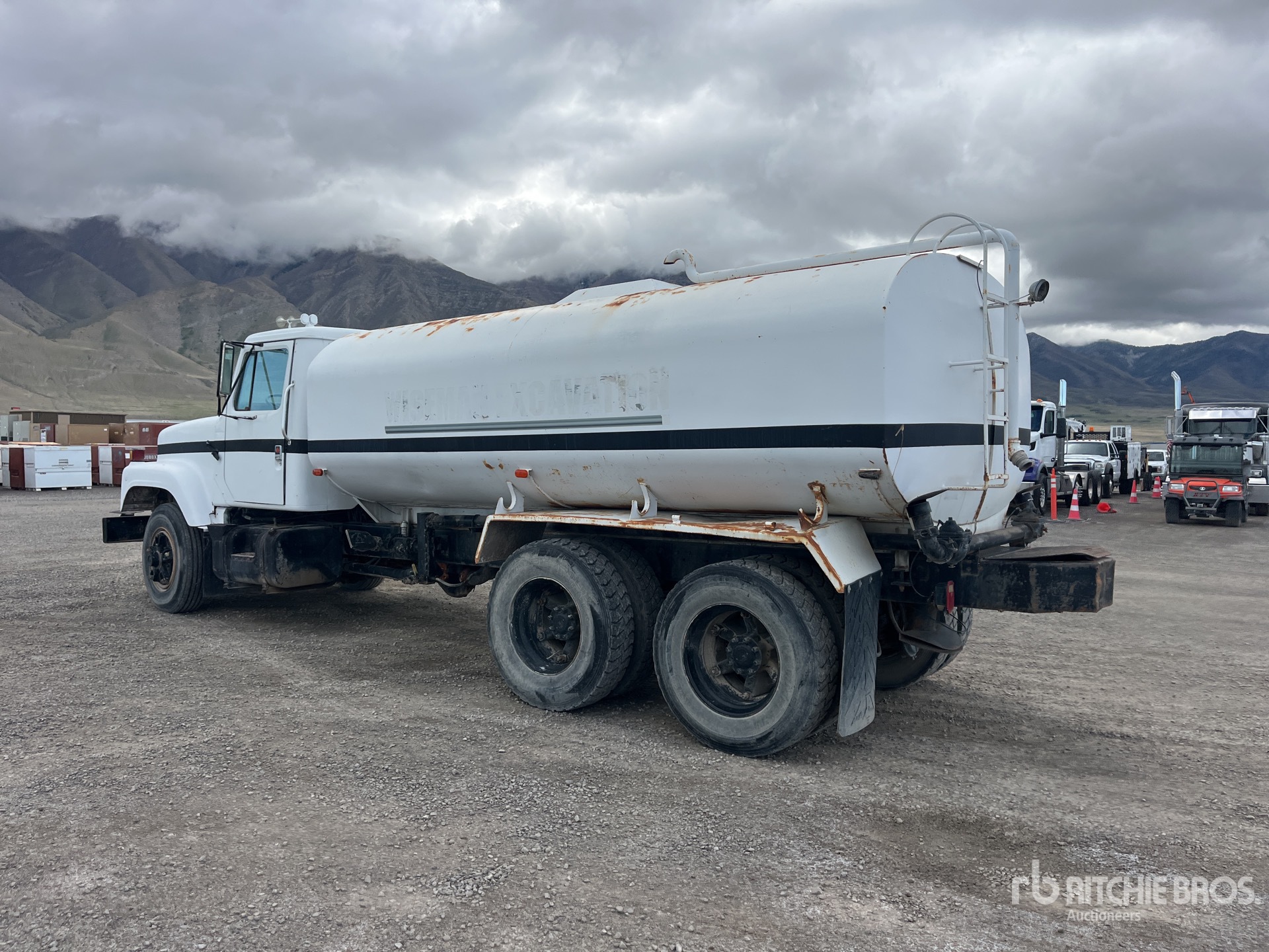 Aspect général with Image, coin arrière gauche