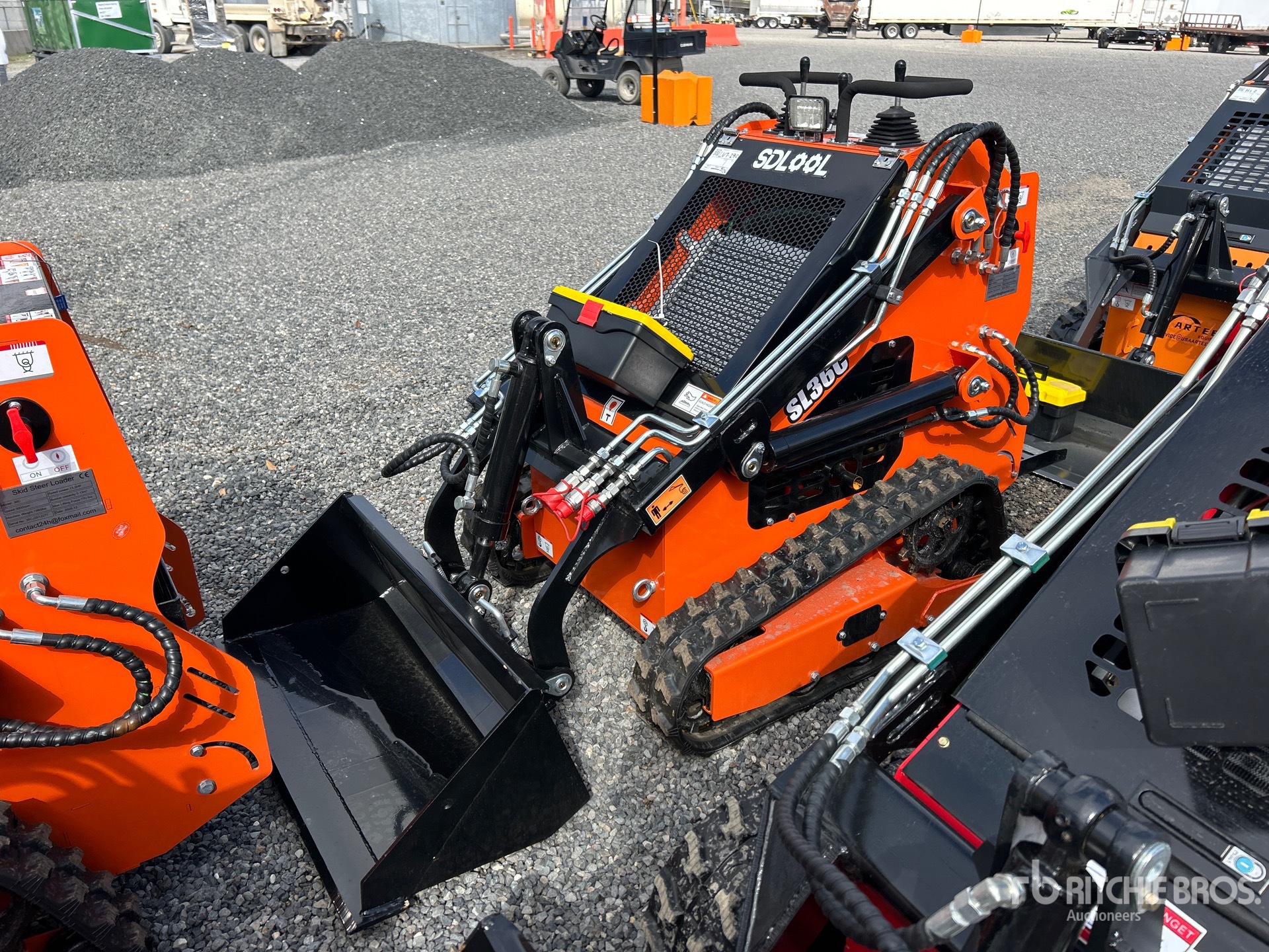 Aspect général with Image, coin avant gauche