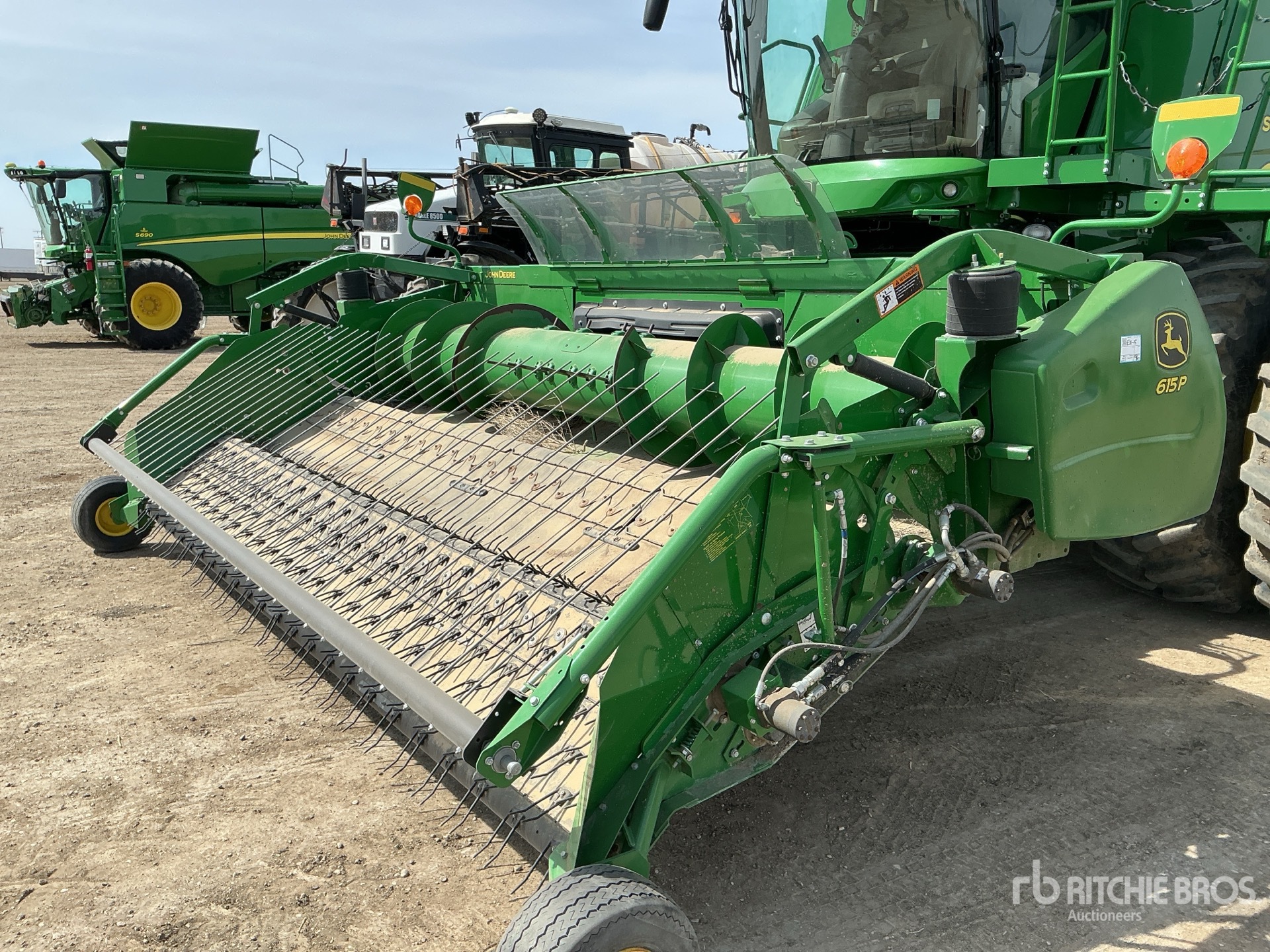 Photo of a 2019 John Deere 615P