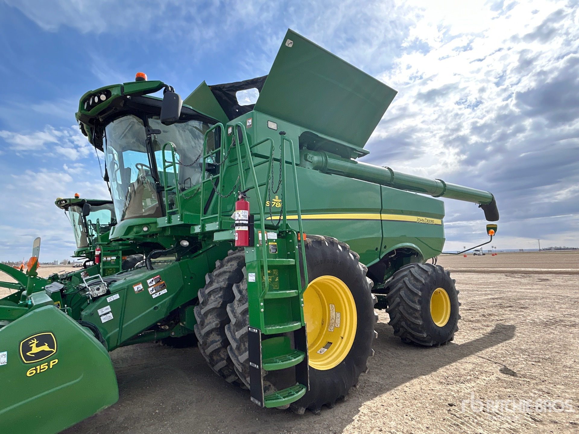 Photo of a 2020 John Deere S780