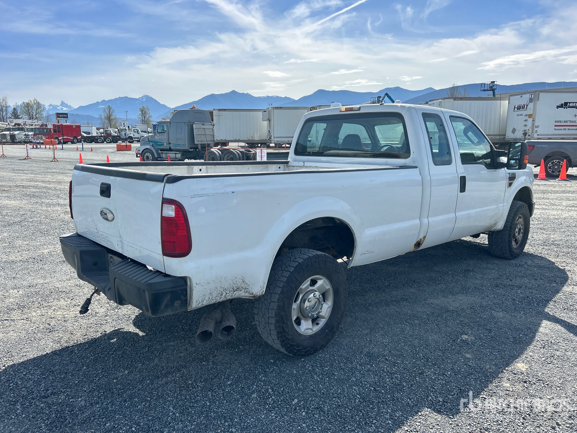 General Appearance with Picture, Right Rear Corner