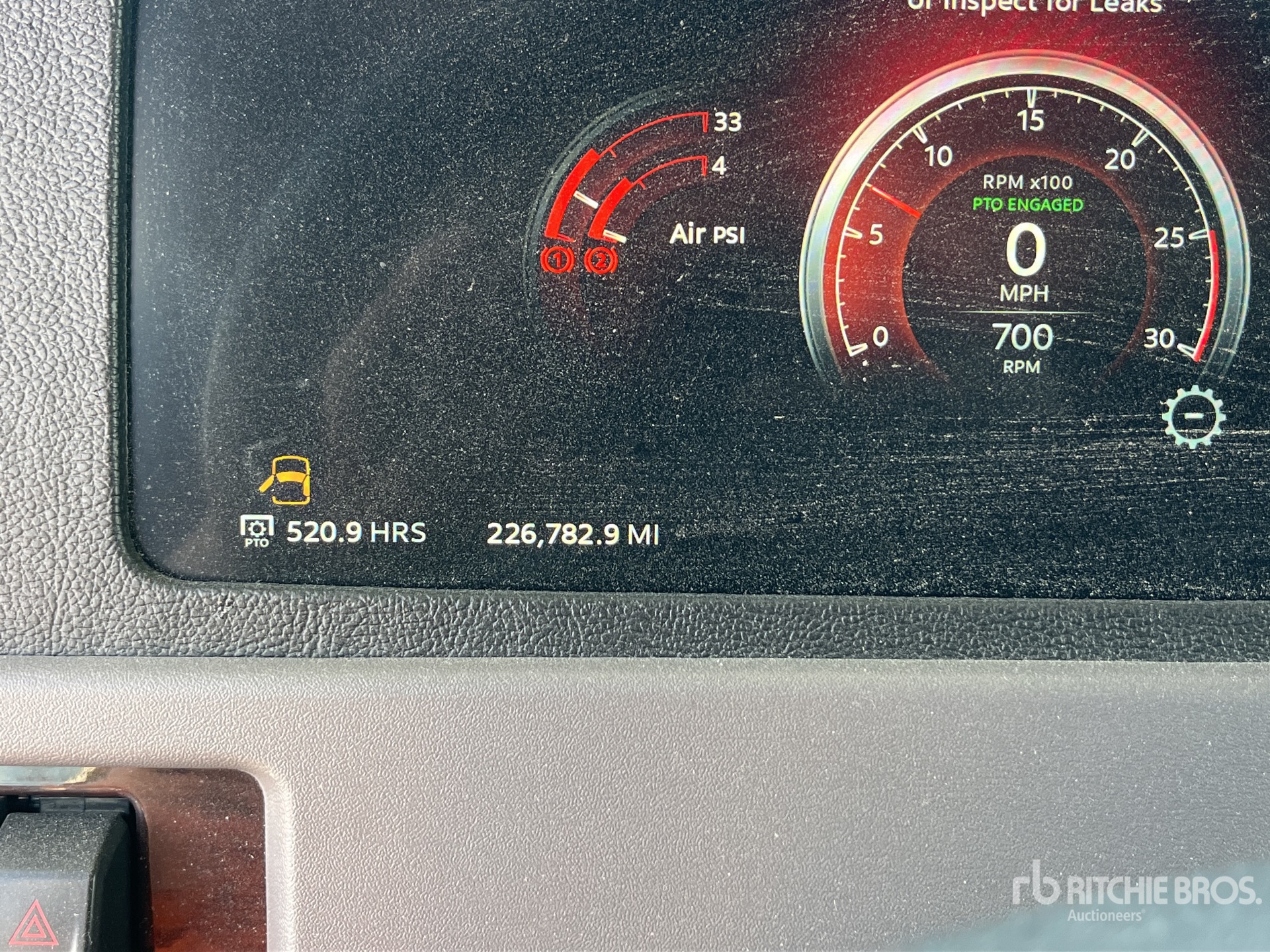 2024 Peterbilt 389