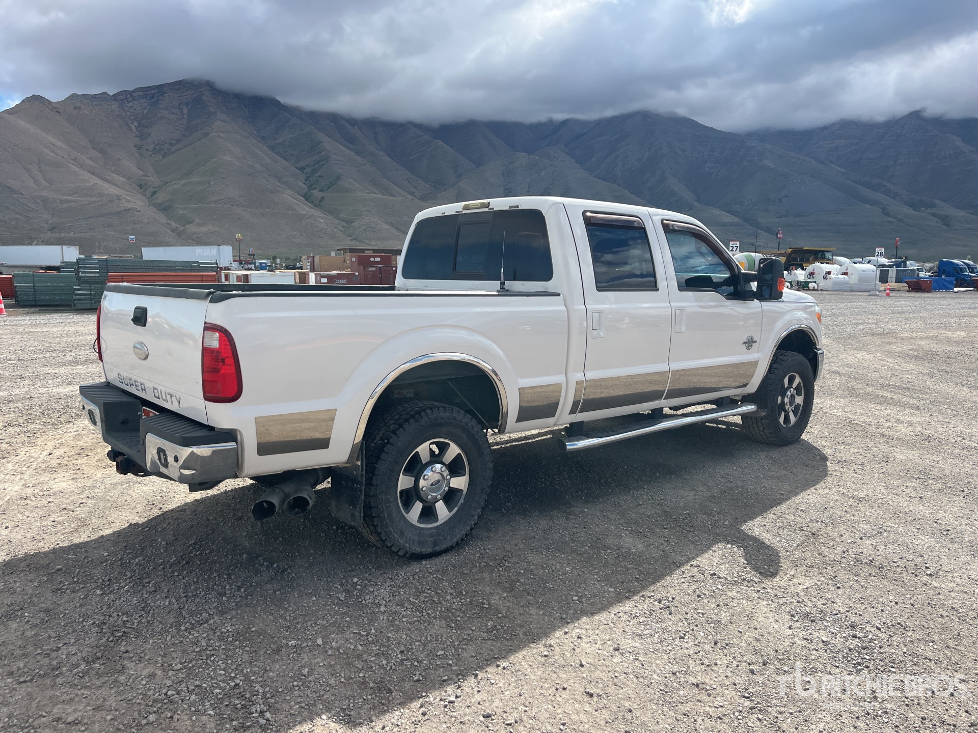 Aspect général with Image, coin arrière droit