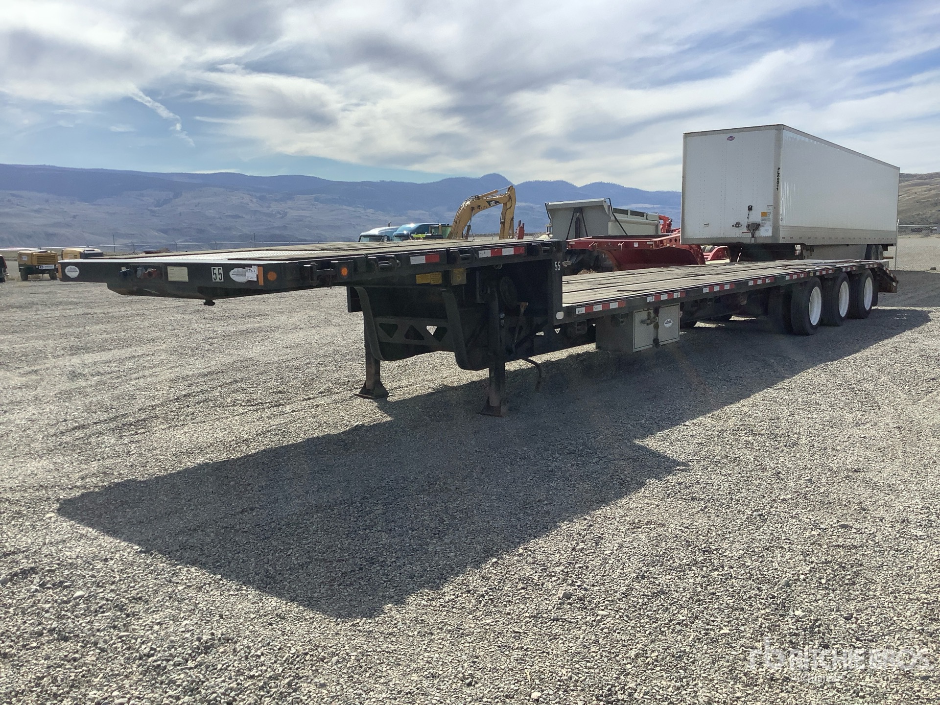 General Appearance with Featured Photo