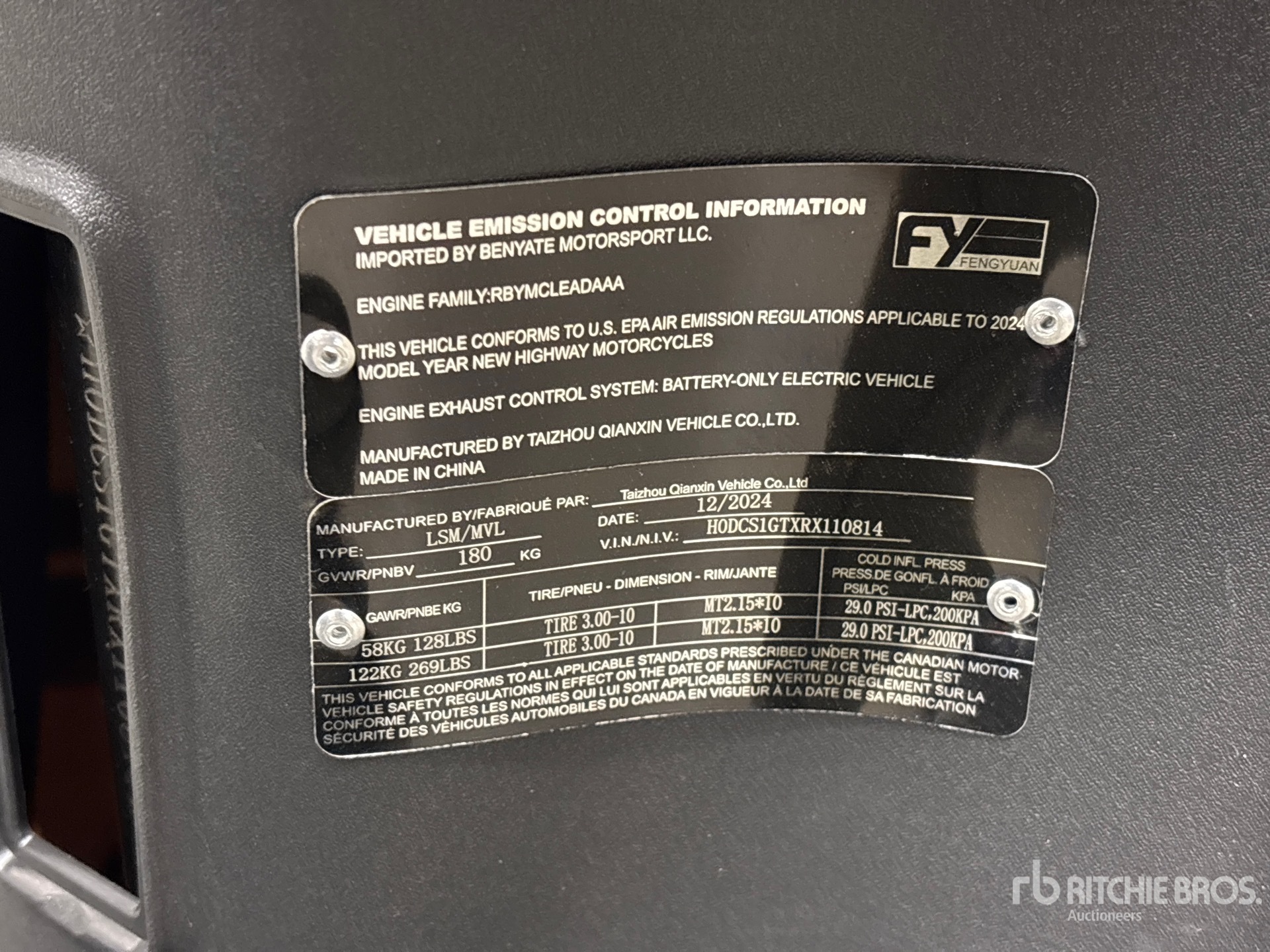 General Appearance with Numéro de série/Numéro d'identification du véhicule automobile