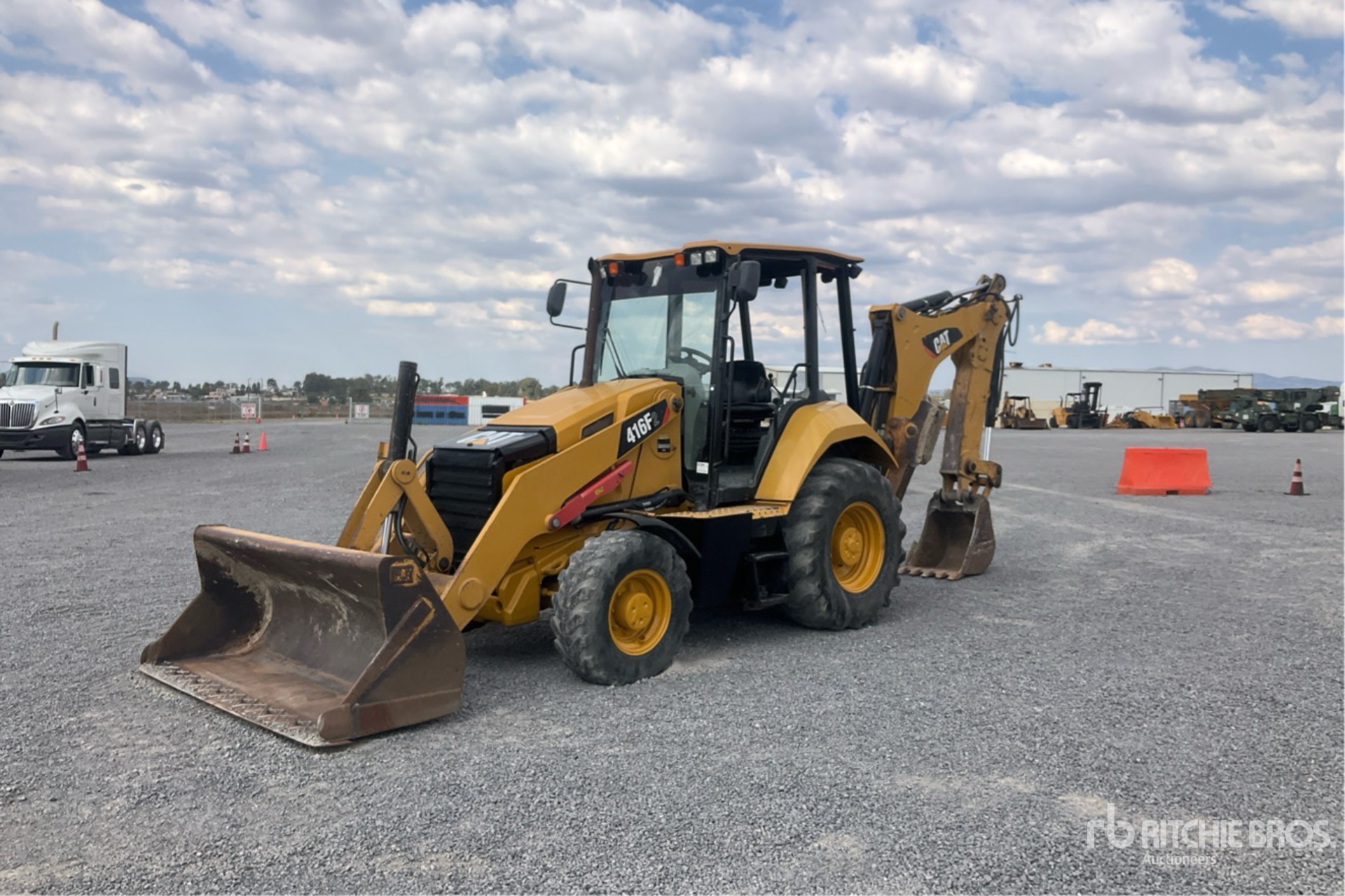 General Appearance with Picture, Left Front Corner