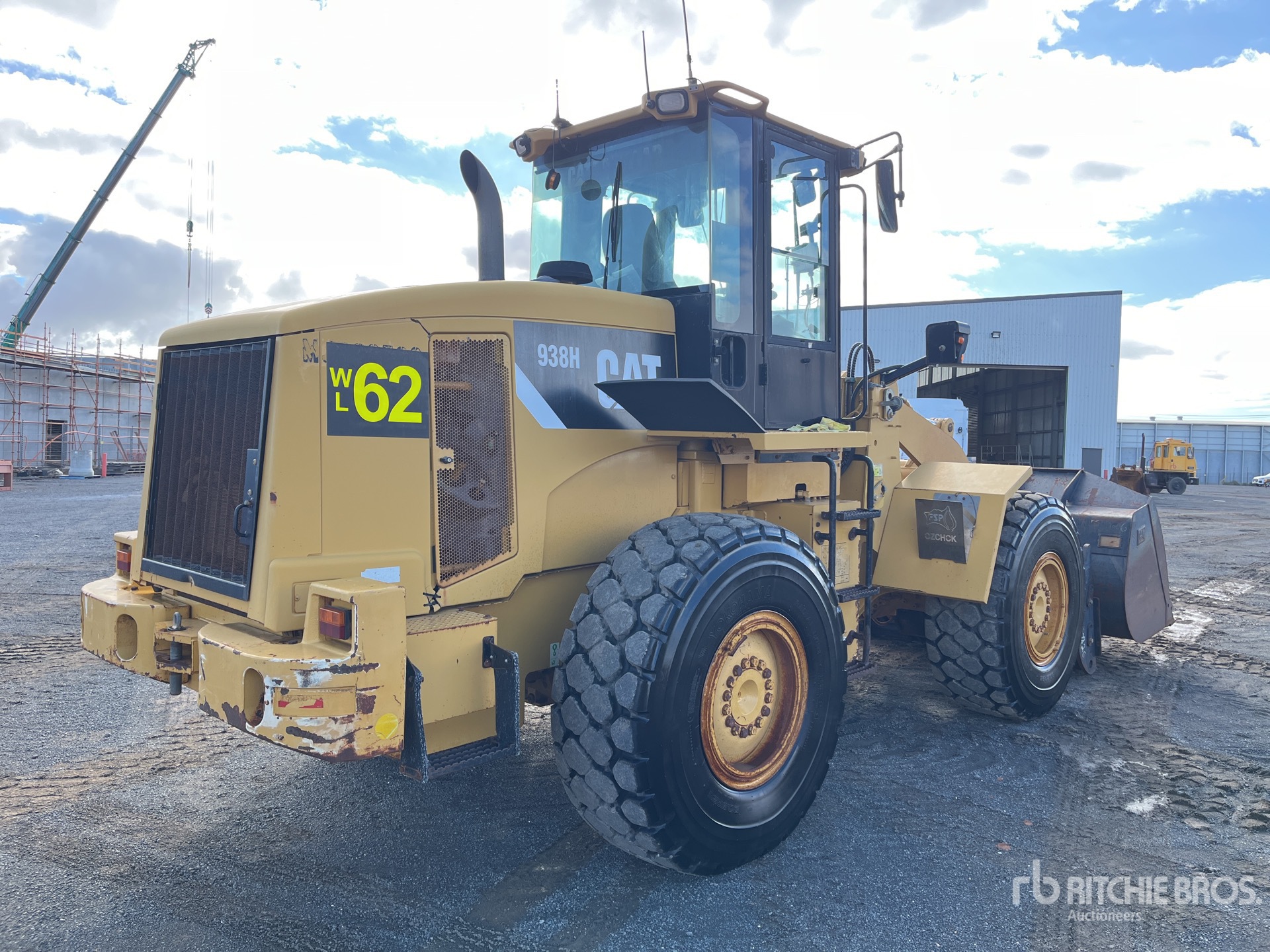 General Appearance with Picture, Right Rear Corner