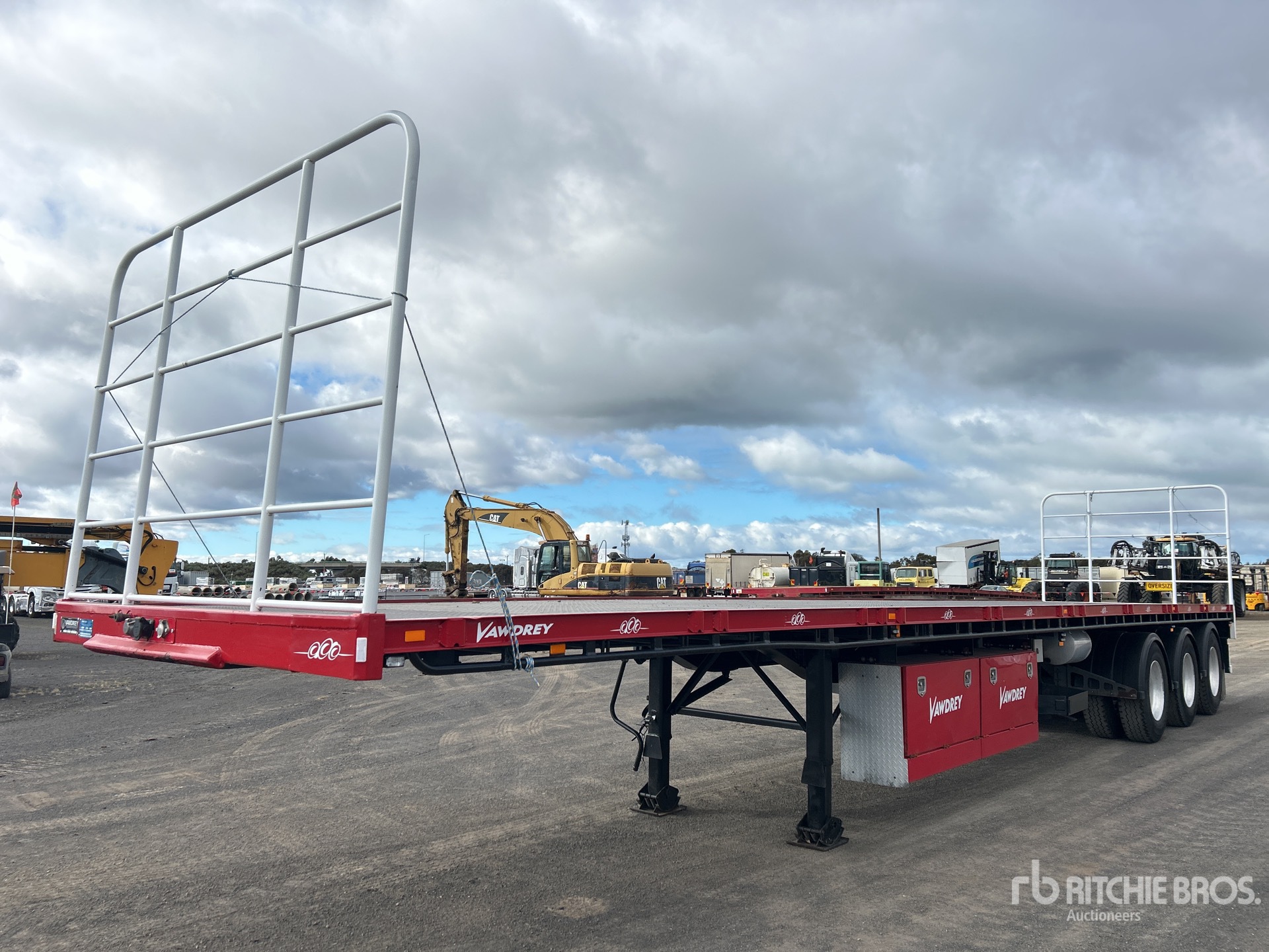 General Appearance with Picture, Right Front Corner