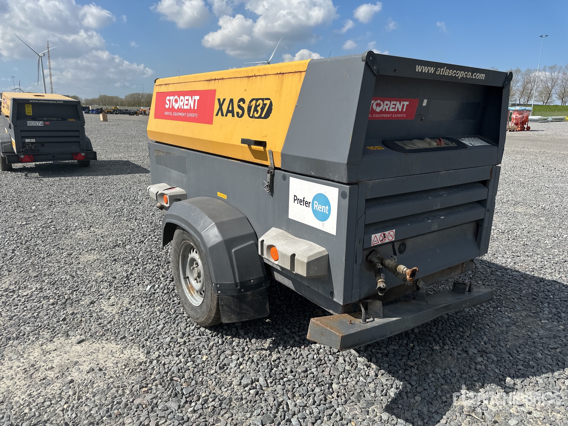 General Appearance with Picture, Left Rear Corner