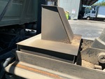 Underbody with Hydraulic Tank
