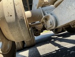 Underbody with Non-Driven Drop Axle (1)