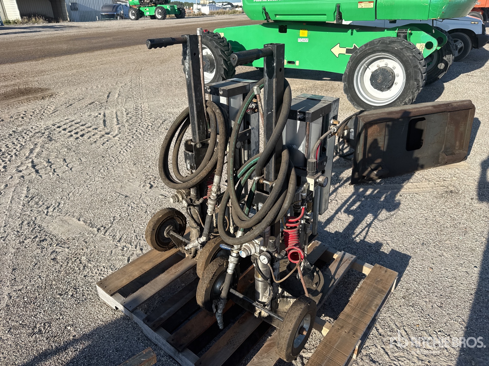 General Appearance with Imagen: esquina trasera derecha