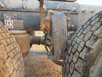 4 Underbody - Truck with Resortes/Ganchos de Suspensión