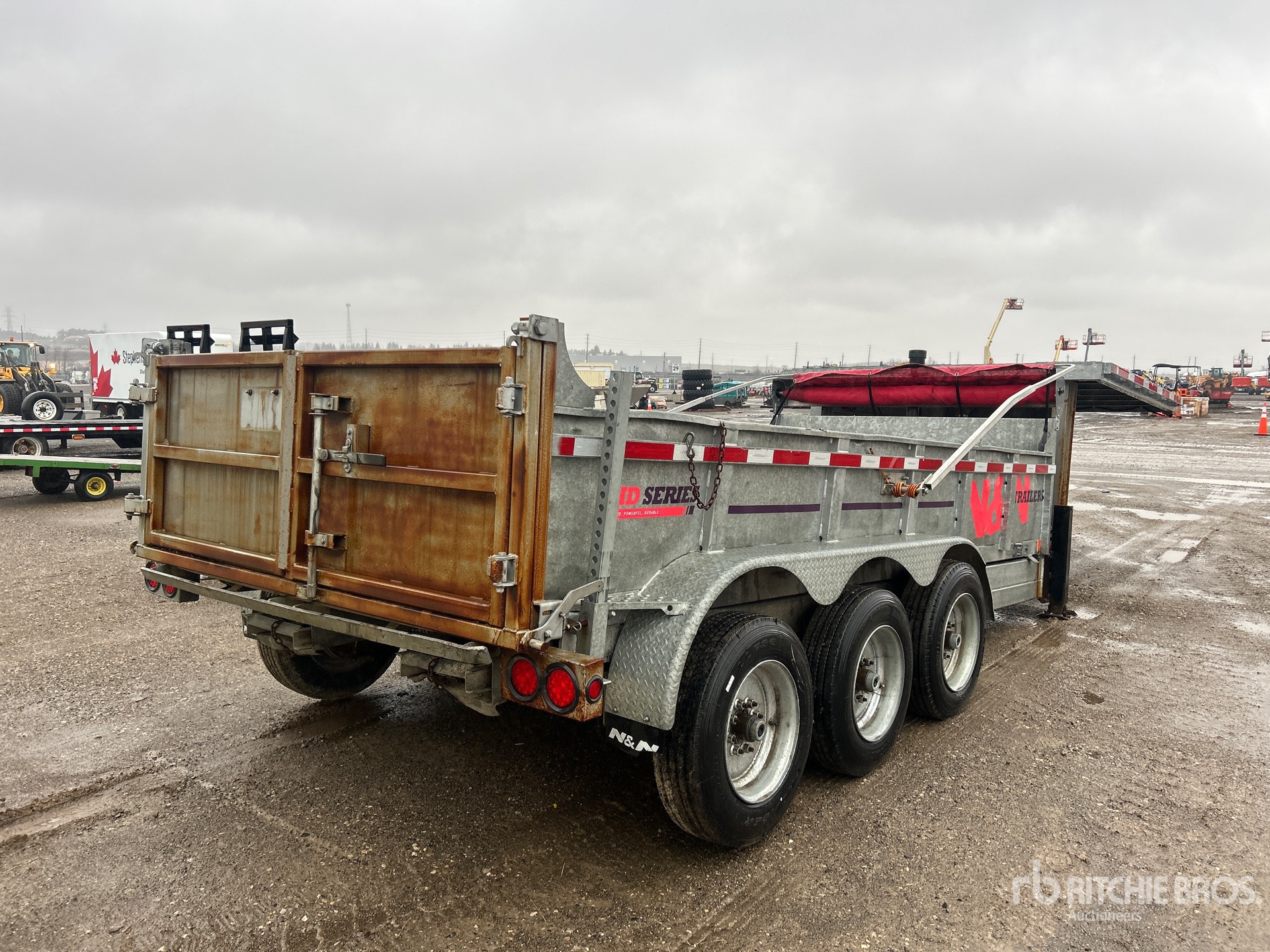 General Appearance with Image, coin arrière droit