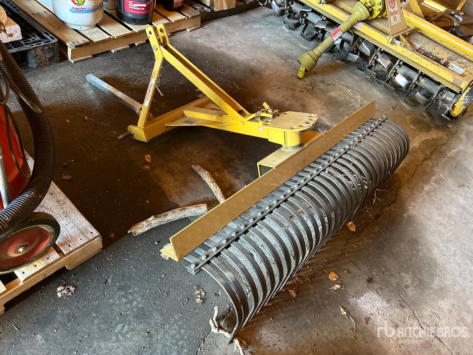 General Appearance with Zdjęcie, lewy dolny róg