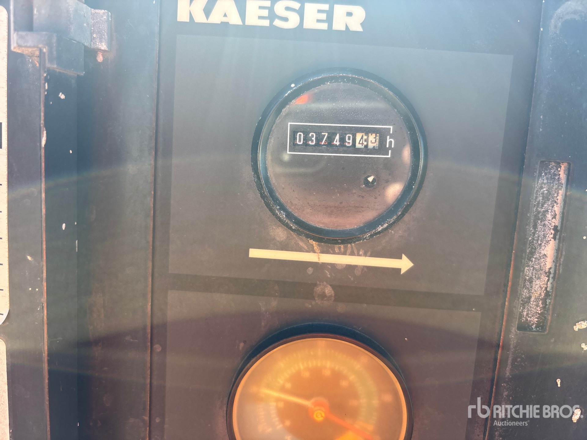 2013 Kaeser M122