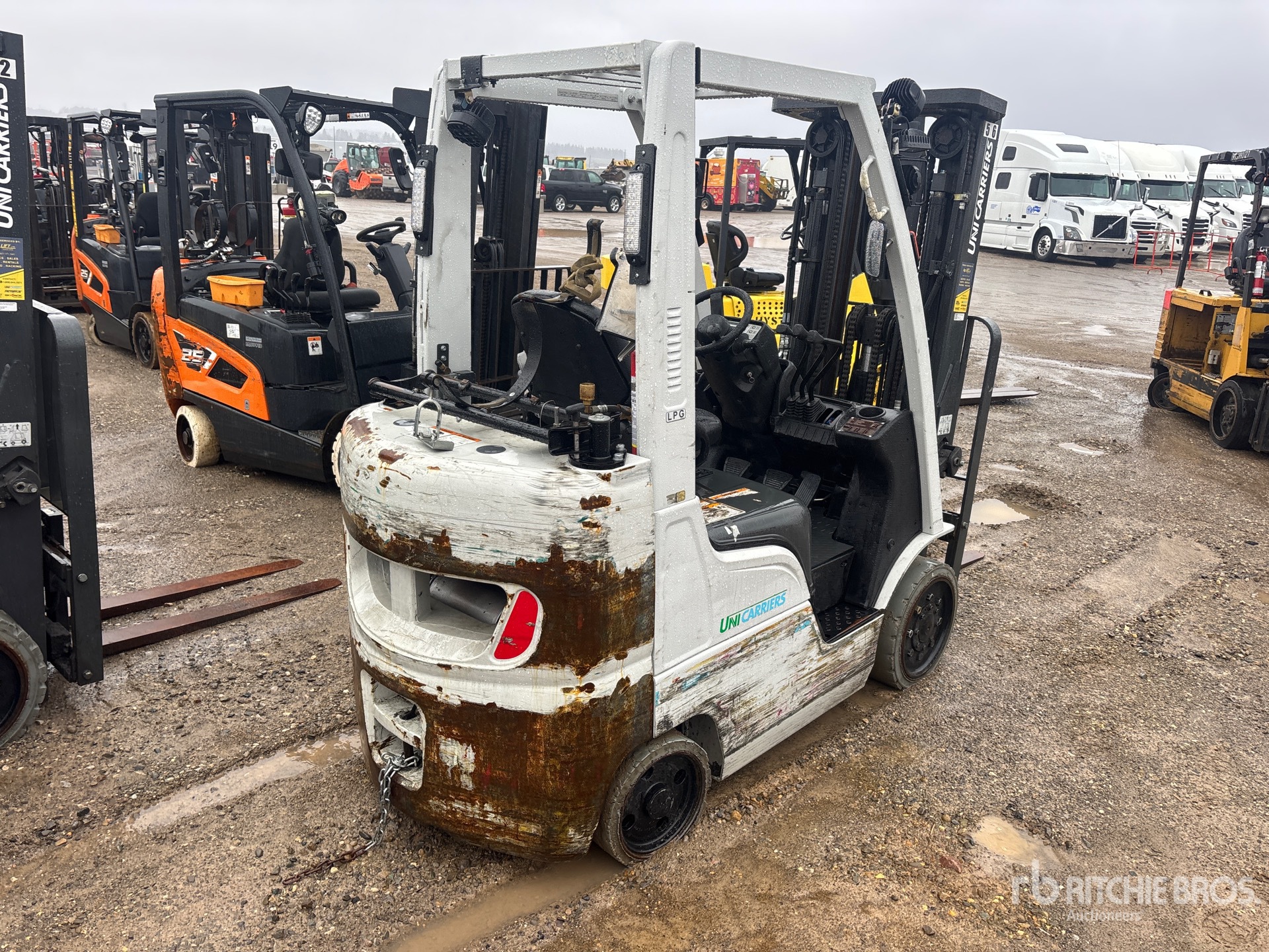 General Appearance with Picture, Left Rear Corner