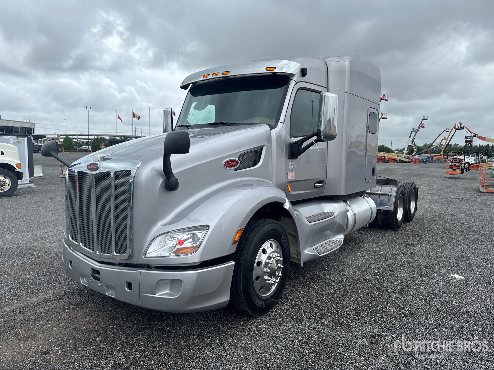 General Appearance with Picture, Left Front Corner