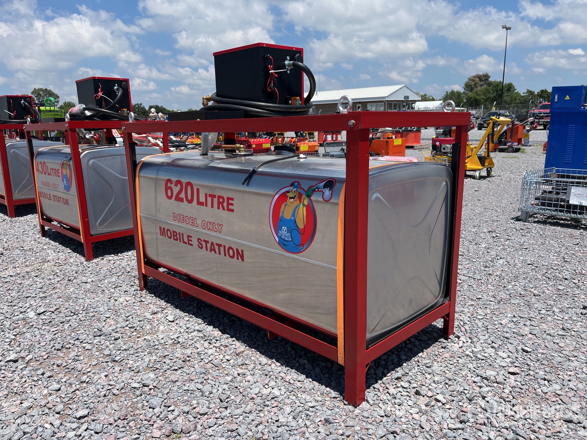 General Appearance with Picture, Right Front Corner