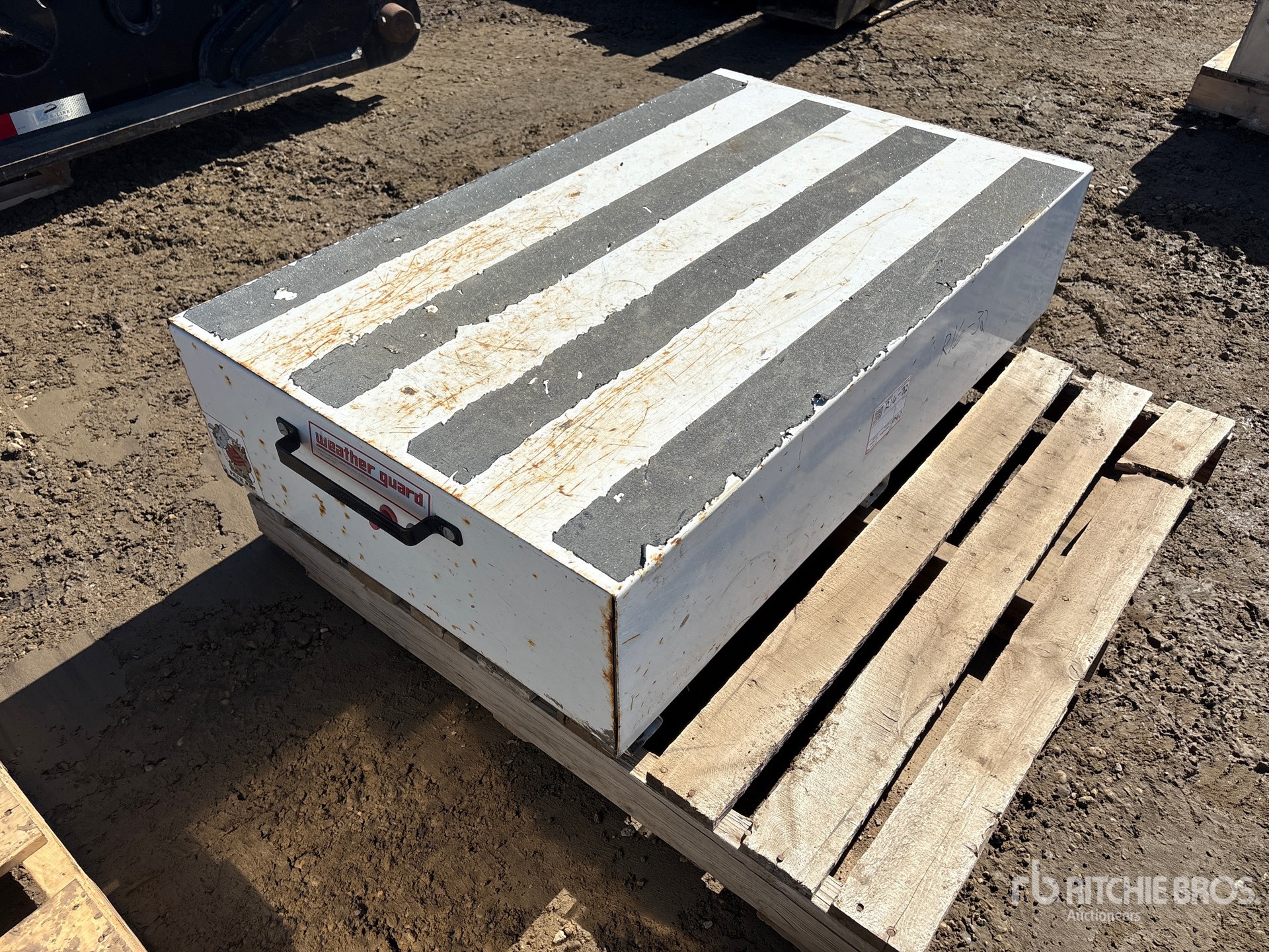 General Appearance with Bild, Ecke hinten rechts