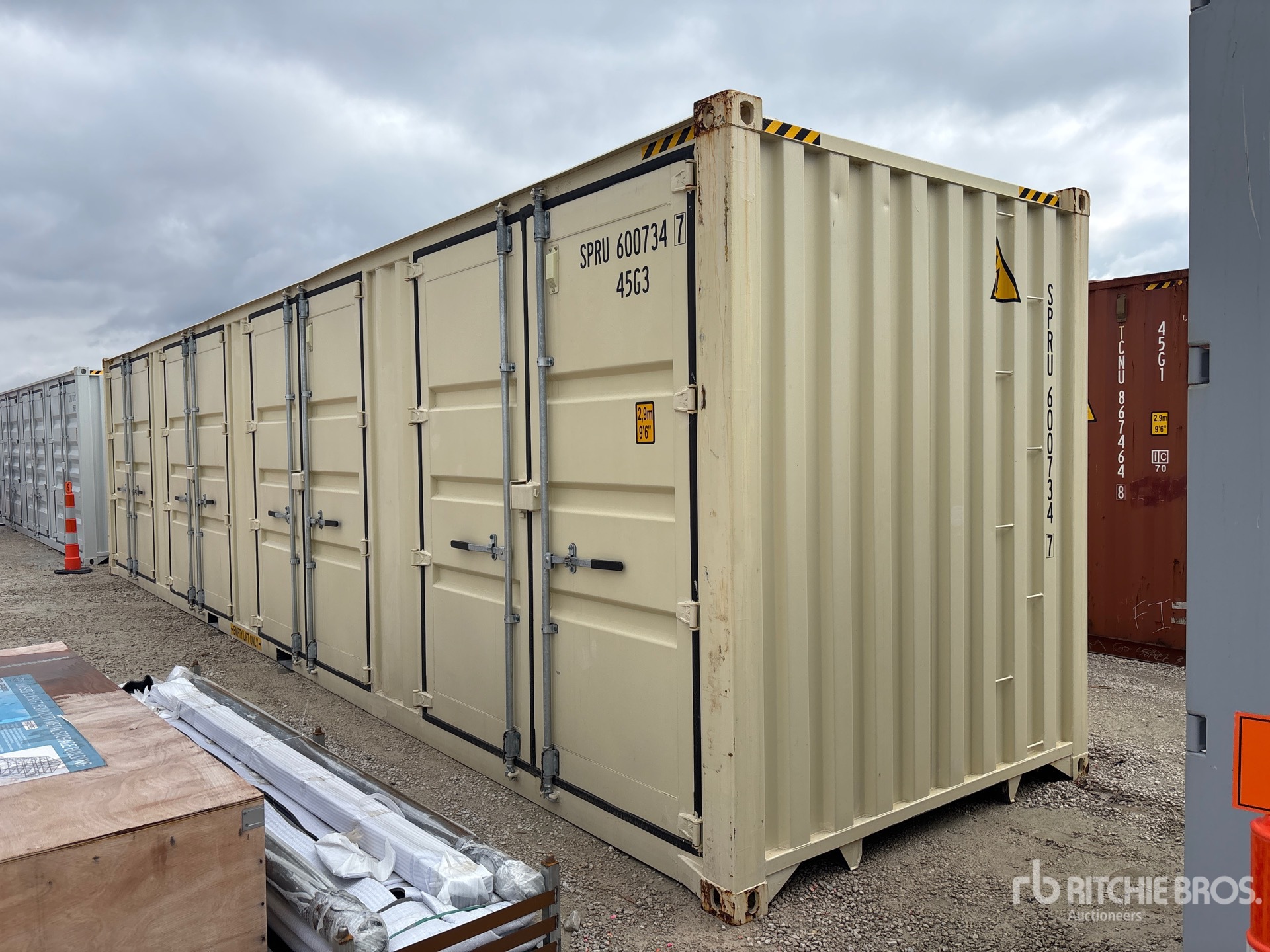 General Appearance with Picture, Left Rear Corner