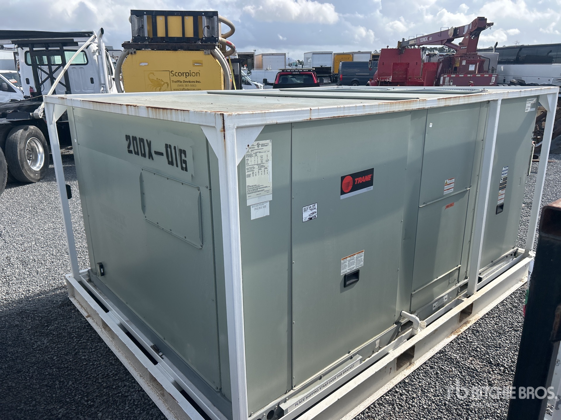 Aspect général with Image, coin avant gauche