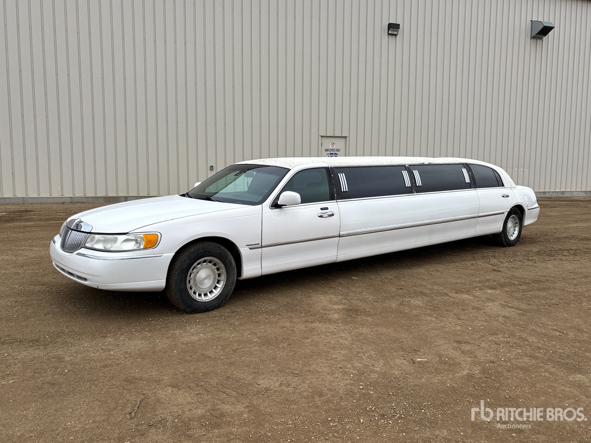 General Appearance with Spin