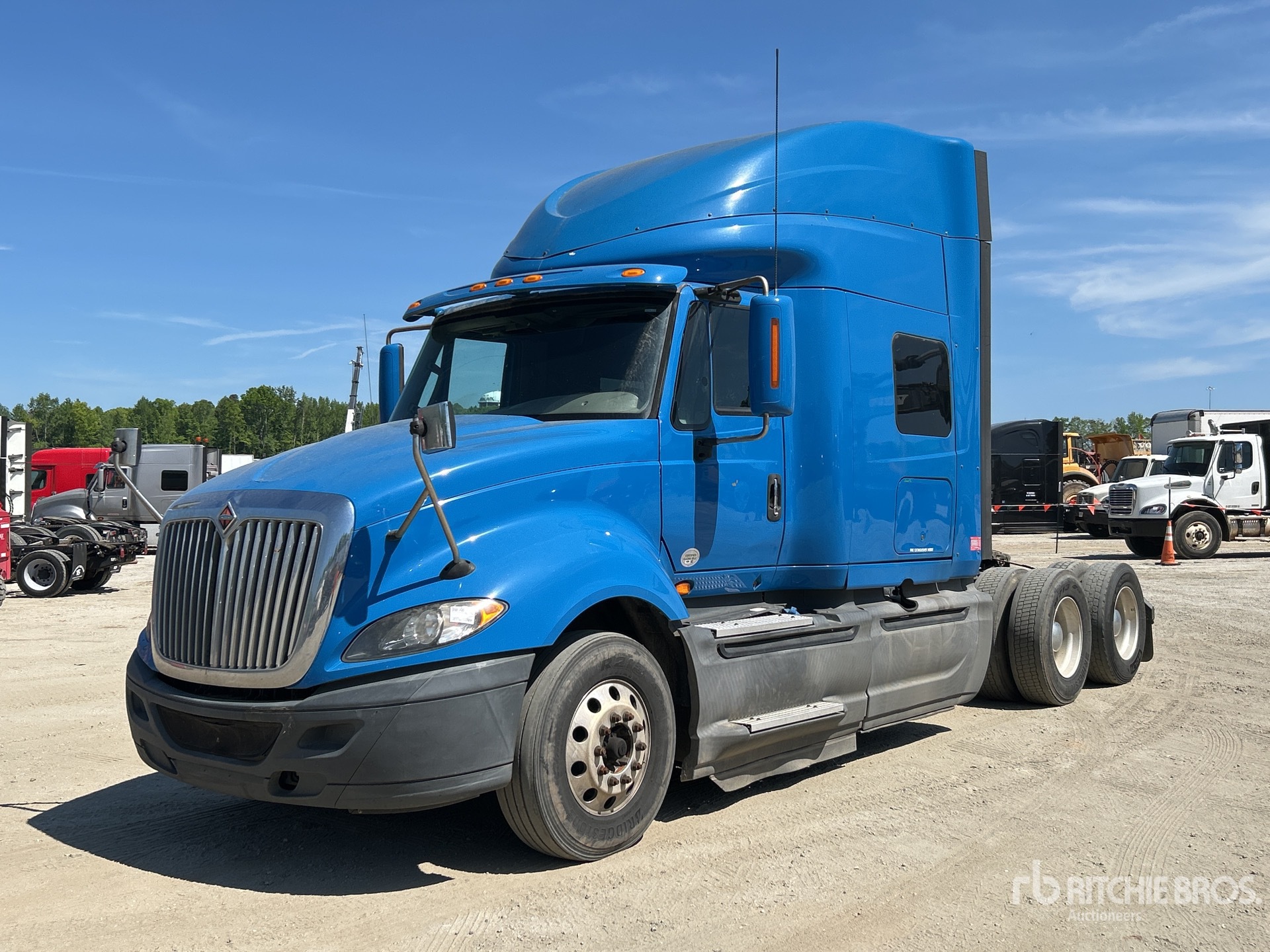 General Appearance with Imagen: esquina delantera izquierda