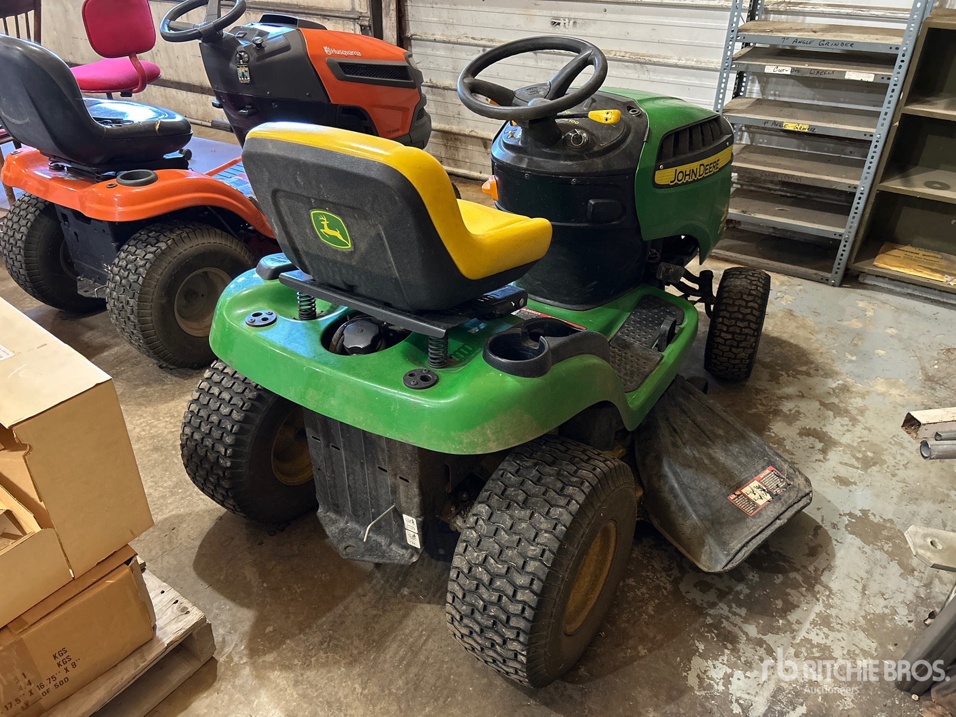 General Appearance with Imagen: esquina trasera derecha