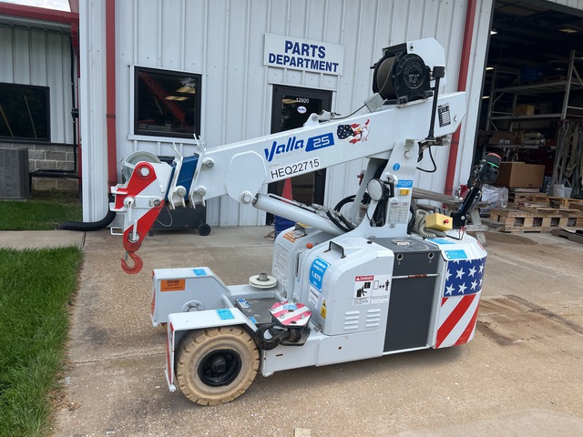 2020 Valla 25EL 1870 lb Pick-and-Carry Crane