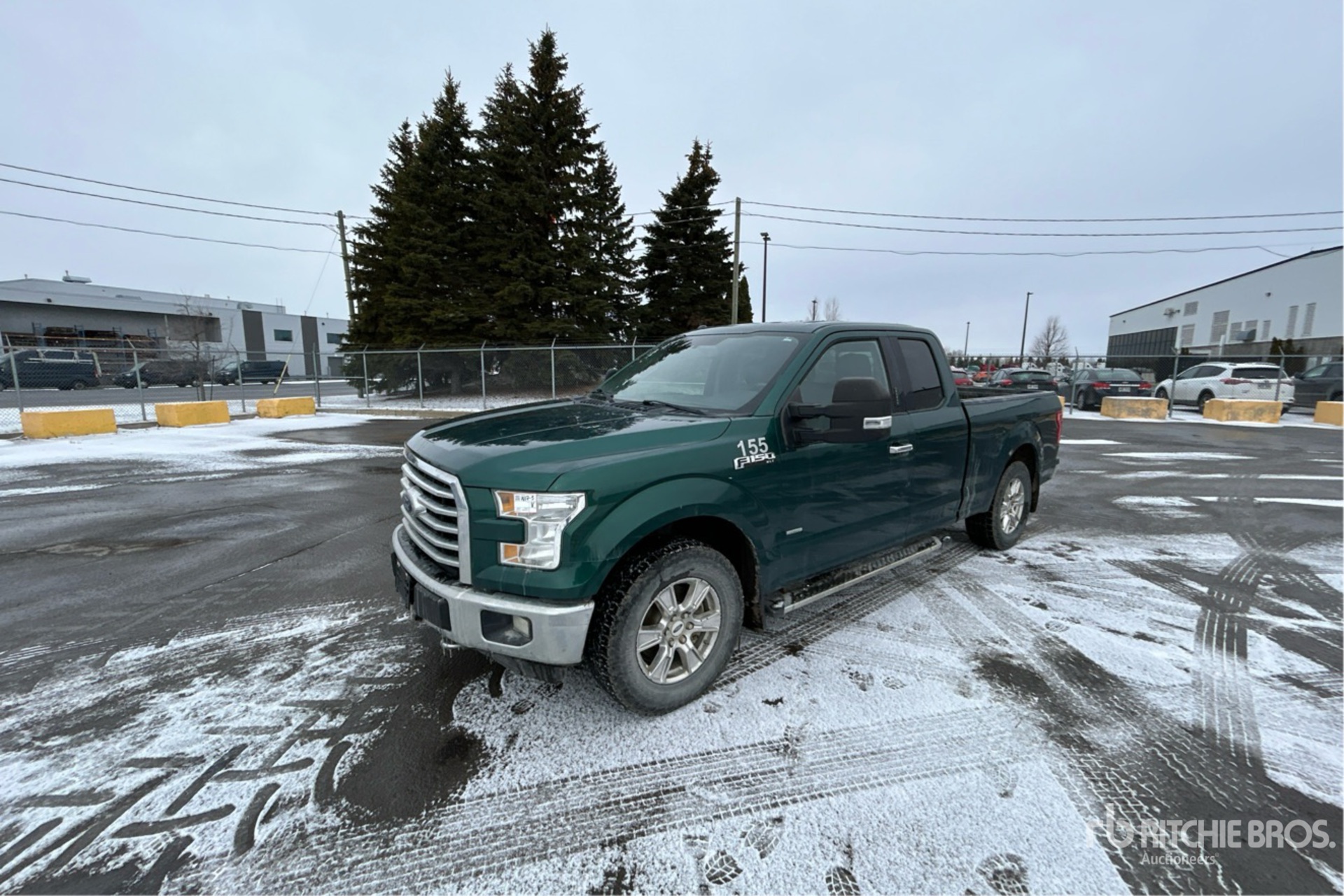 General Appearance with Picture, Left Front Corner