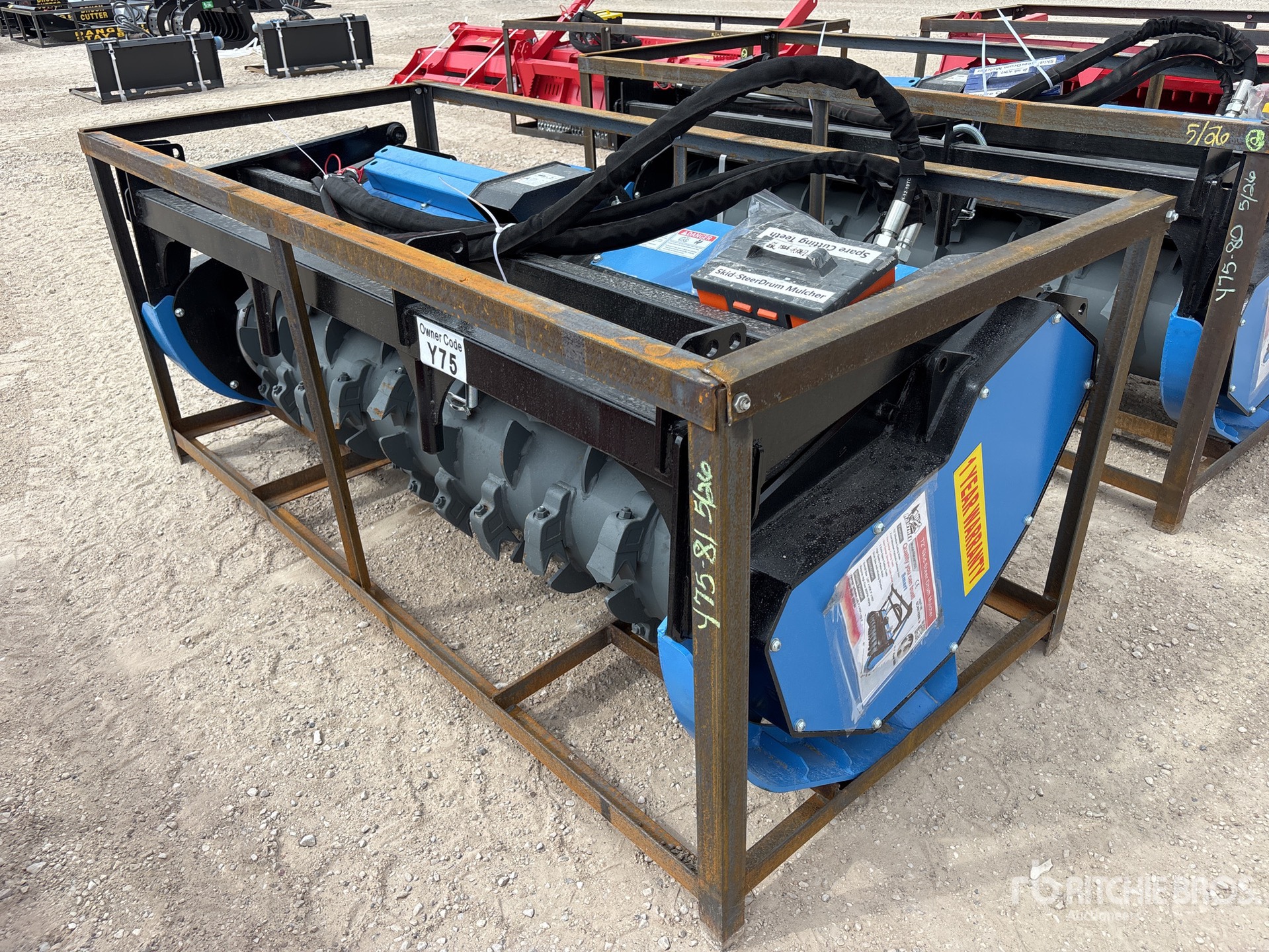 General Appearance with Bild, Ecke vorne links