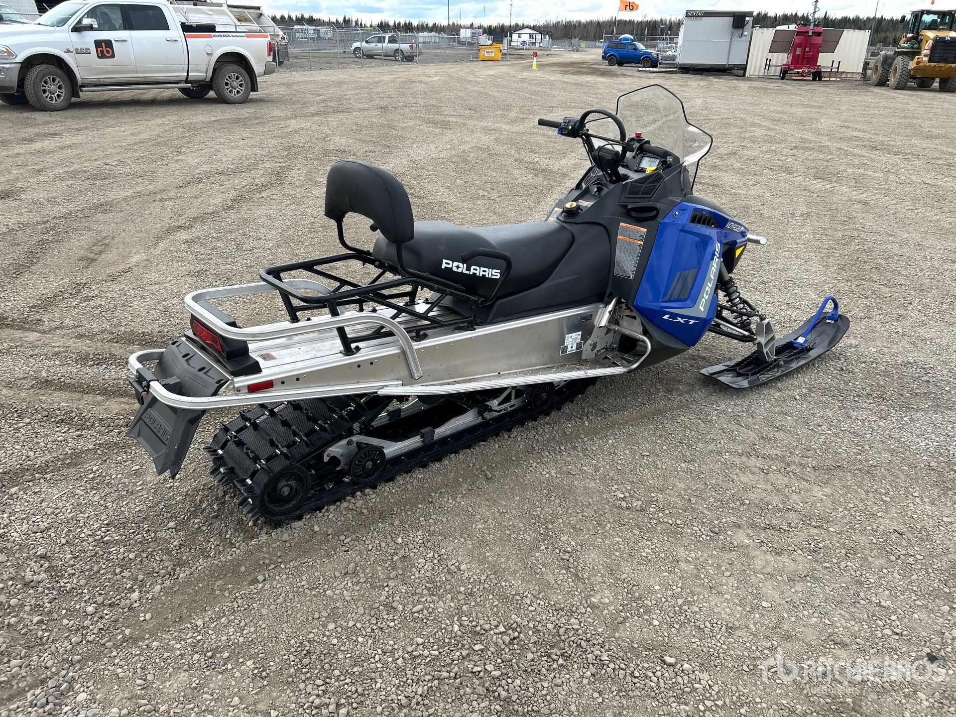 General Appearance with Imagen: esquina trasera derecha