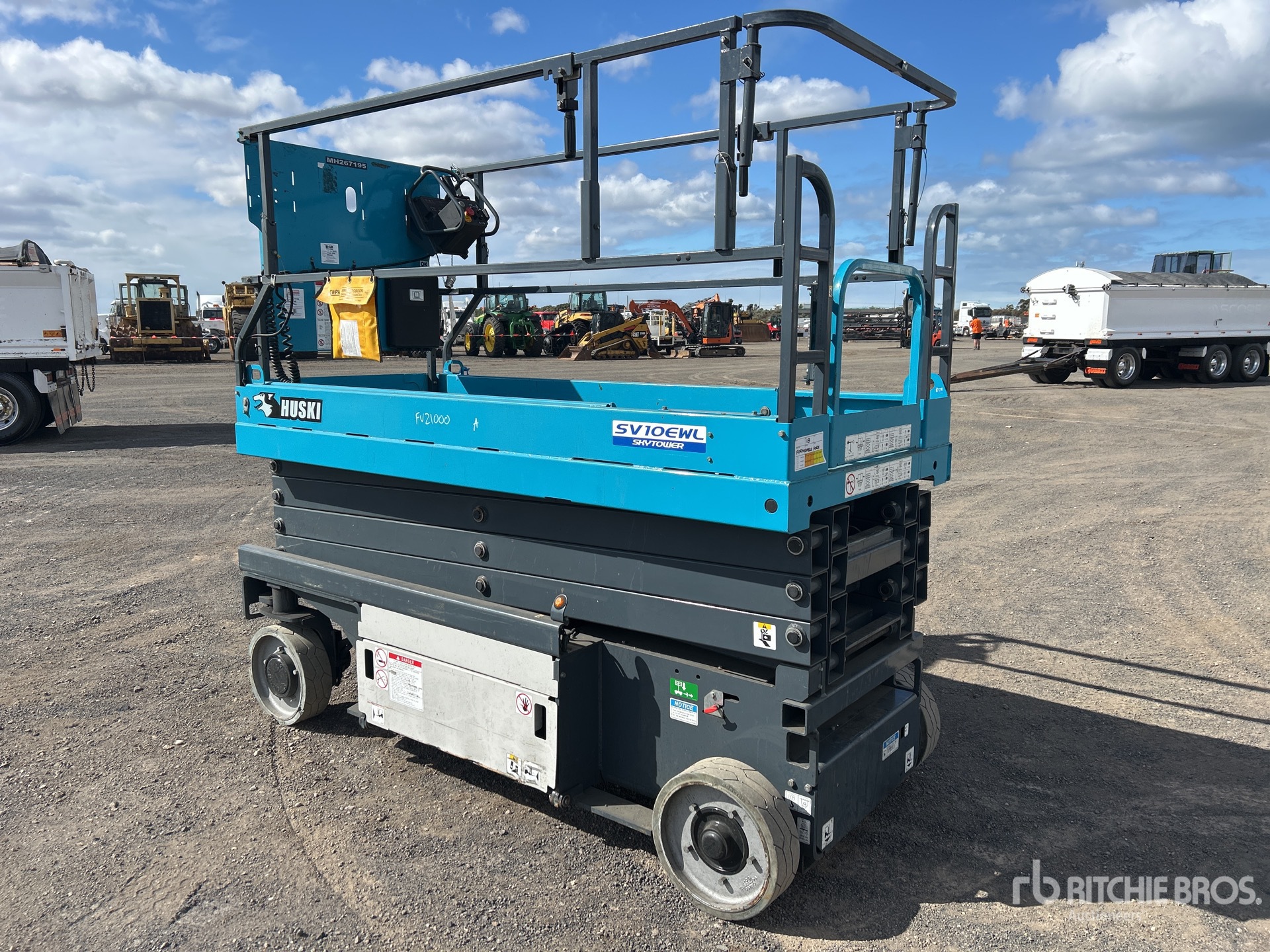 General Appearance with Picture, Left Rear Corner