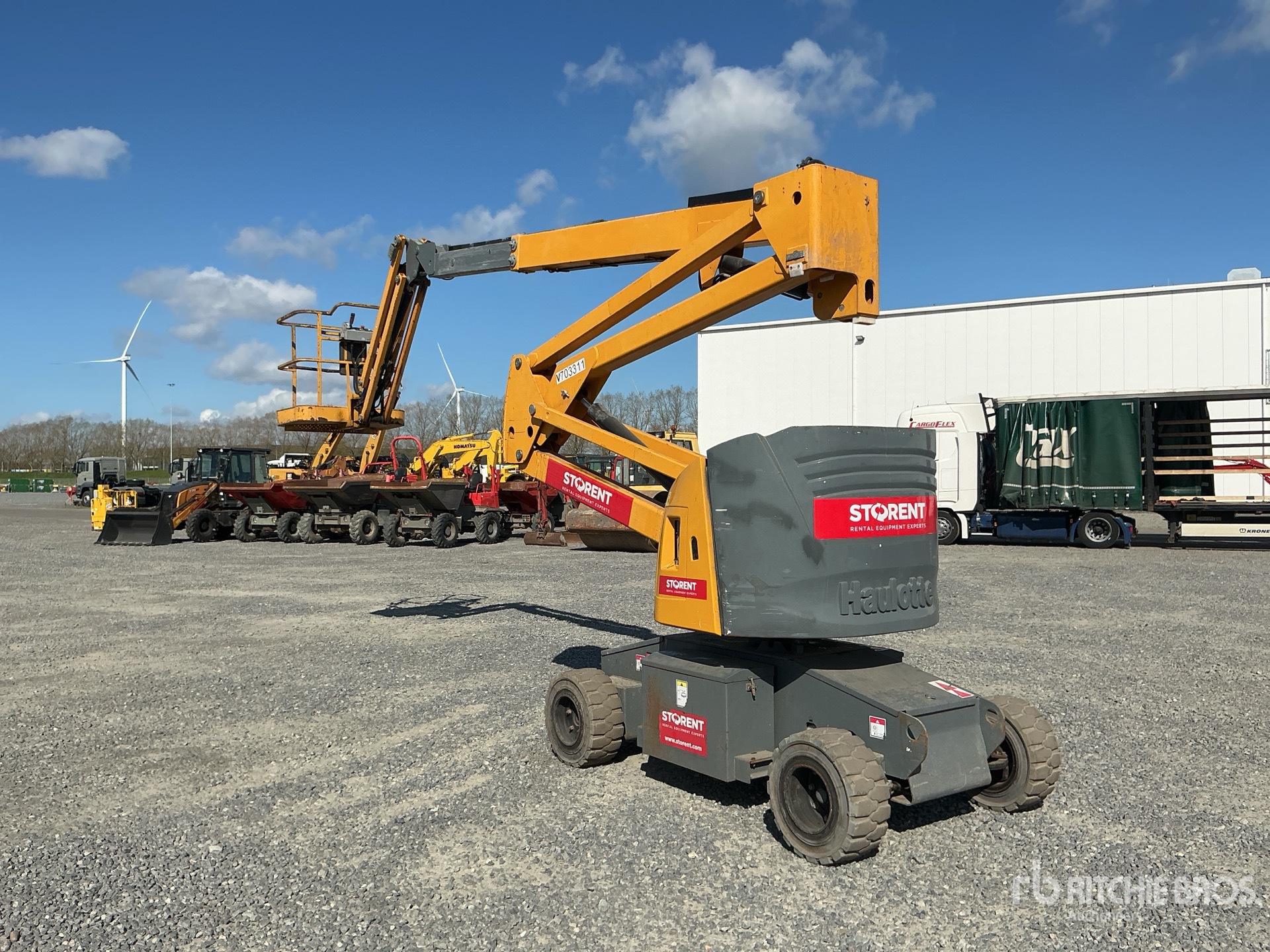 General Appearance with Picture, Right Front Corner