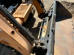 Chassis with Quick Coupler to Arms Pins