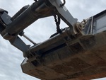 Chassis with Quick Coupler to Arms Pins