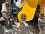 Chassis with Quick Coupler to Arms Pins
