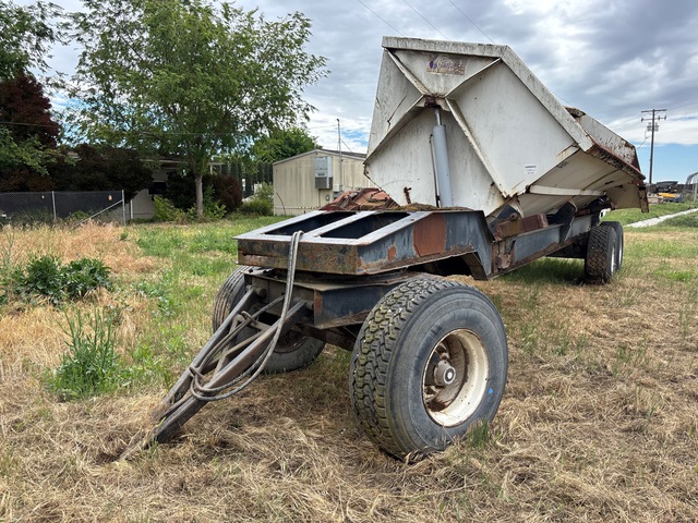 2008 (unverified) 24 ft 6 in T/A Turntable Side Dump Trailer