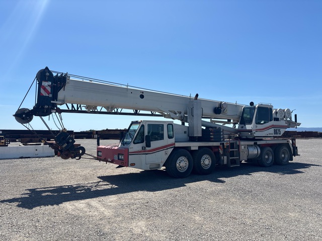 2008 Link-Belt HTC 8675 80000 lb 8x4x4 Hydraulic Truck Crane