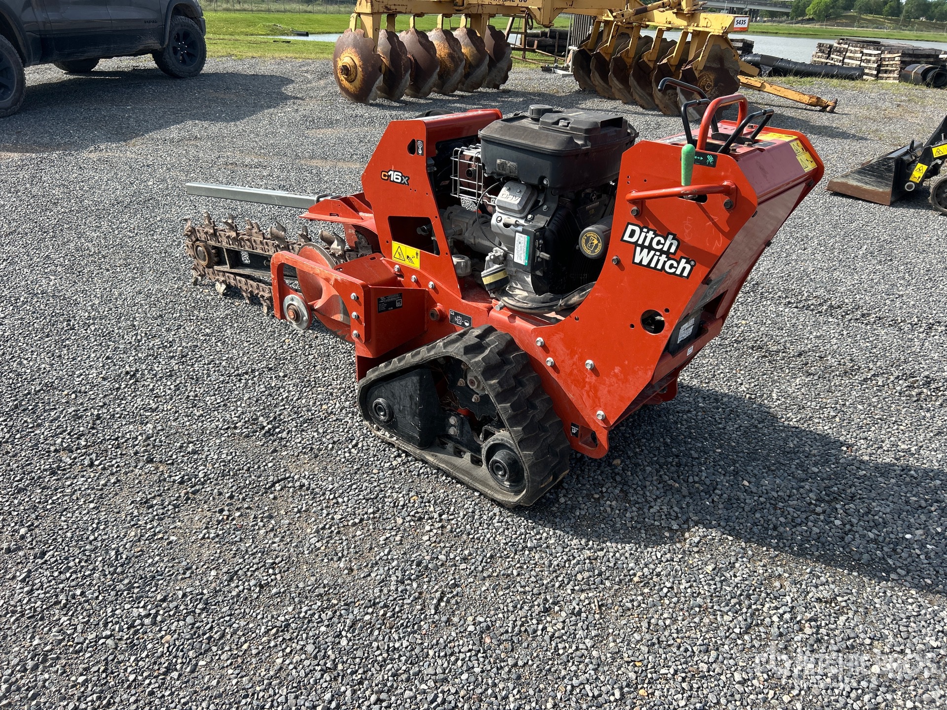 General Appearance with Bild, Ecke hinten links