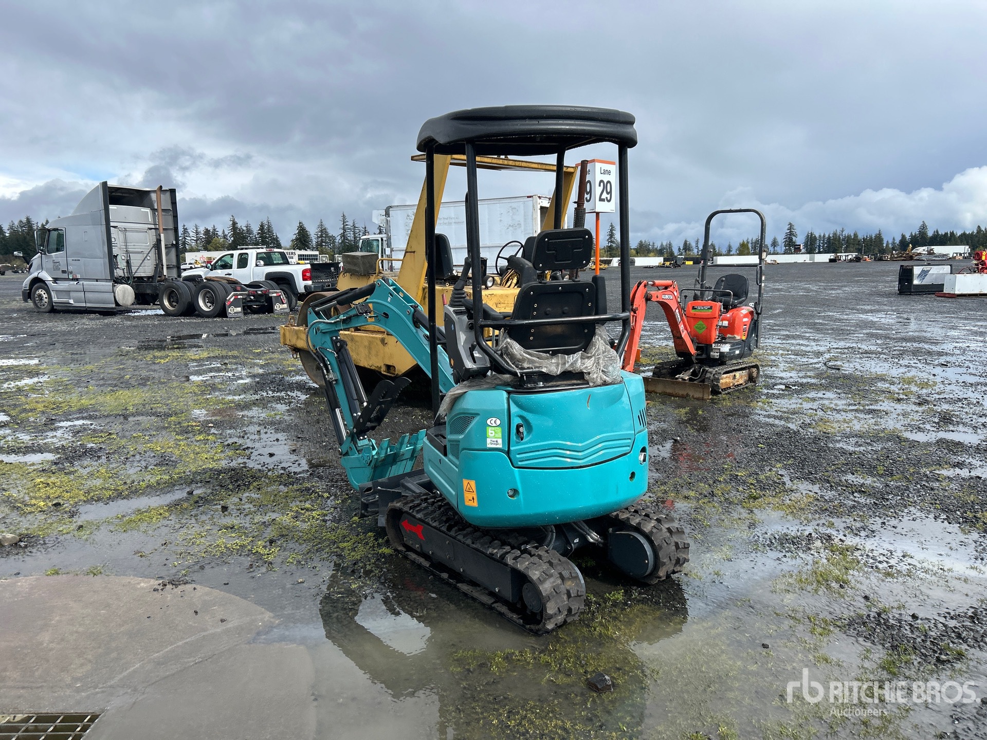 General Appearance with Bild, Ecke hinten links